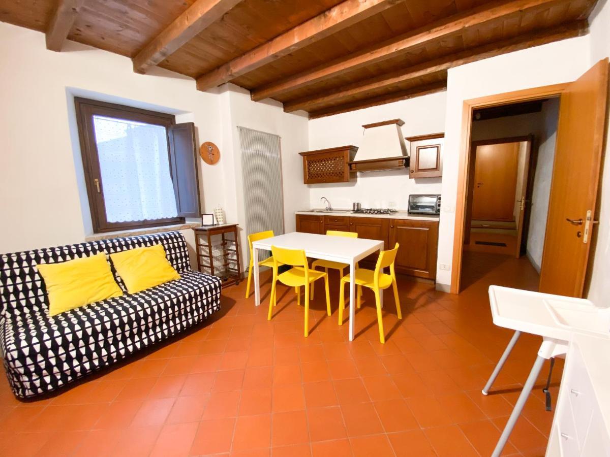Casa Vacanze Di Arlecchino Сан Джовани Бианко Екстериор снимка